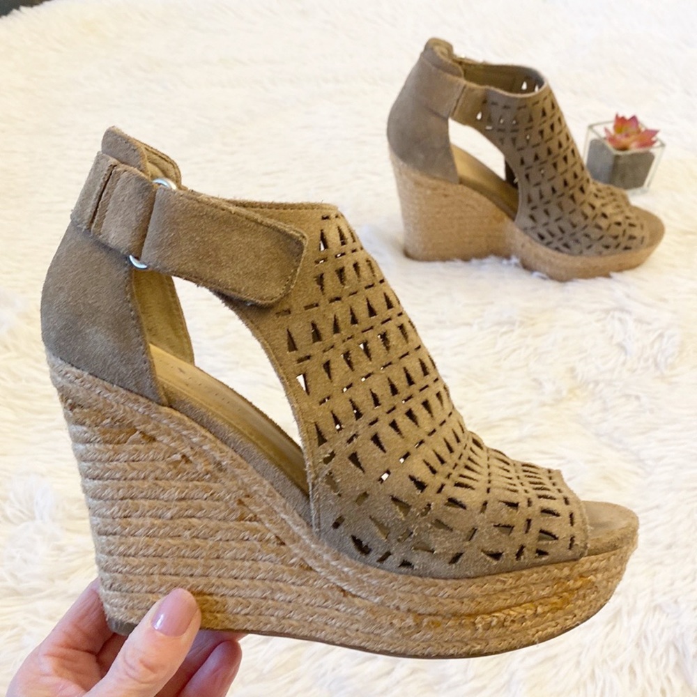 MARC FISHER | Mehelena Taupe Suede Platform Laser Cot out wedge’s espadrille 8.5